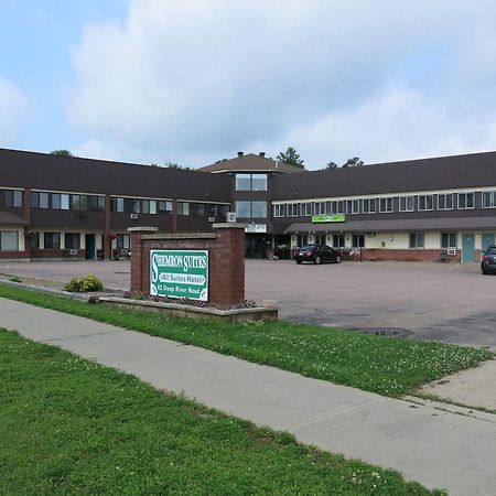 Shemron Suites Hotel Deep River Eksteriør billede