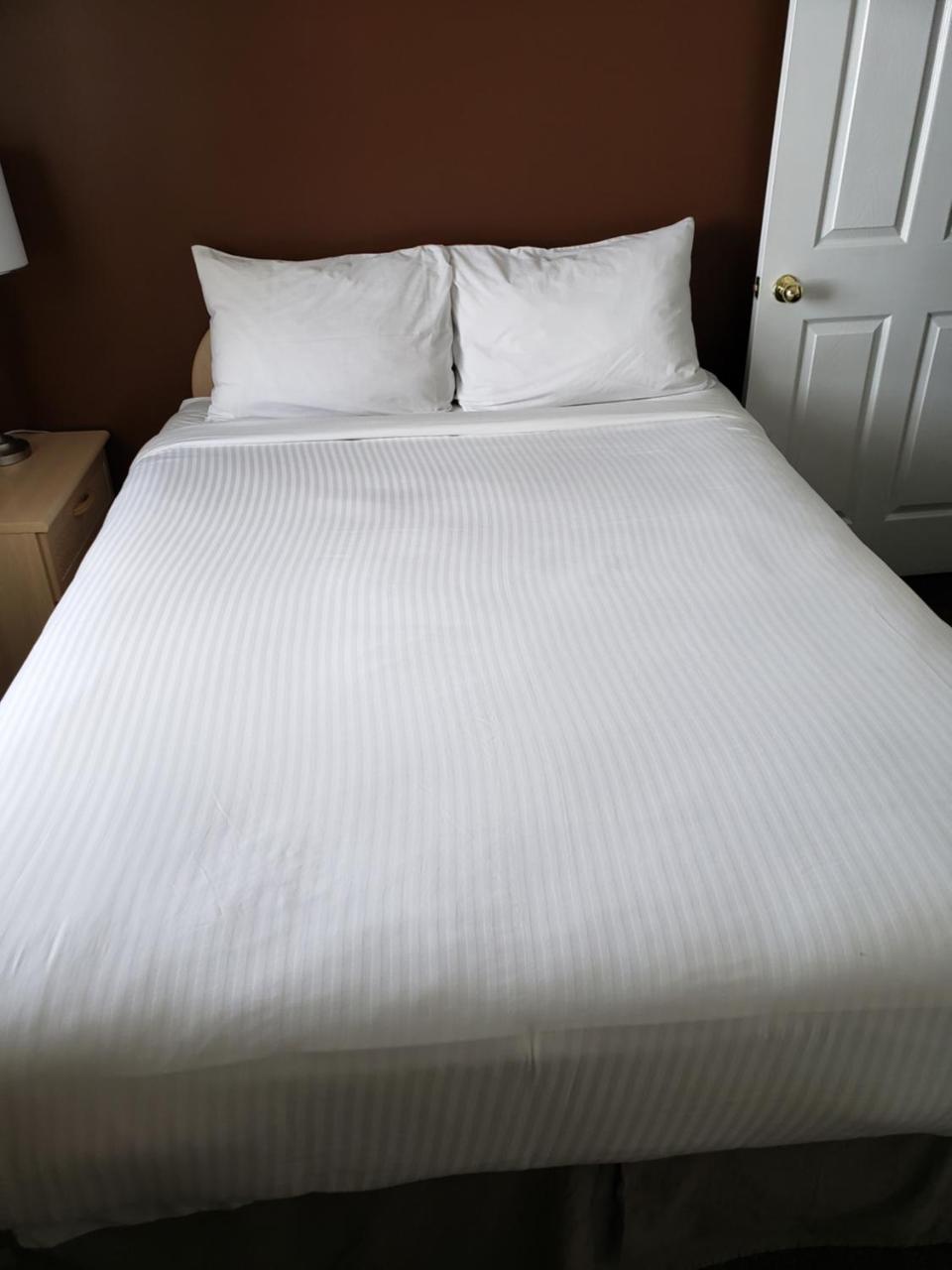 Shemron Suites Hotel Deep River Eksteriør billede