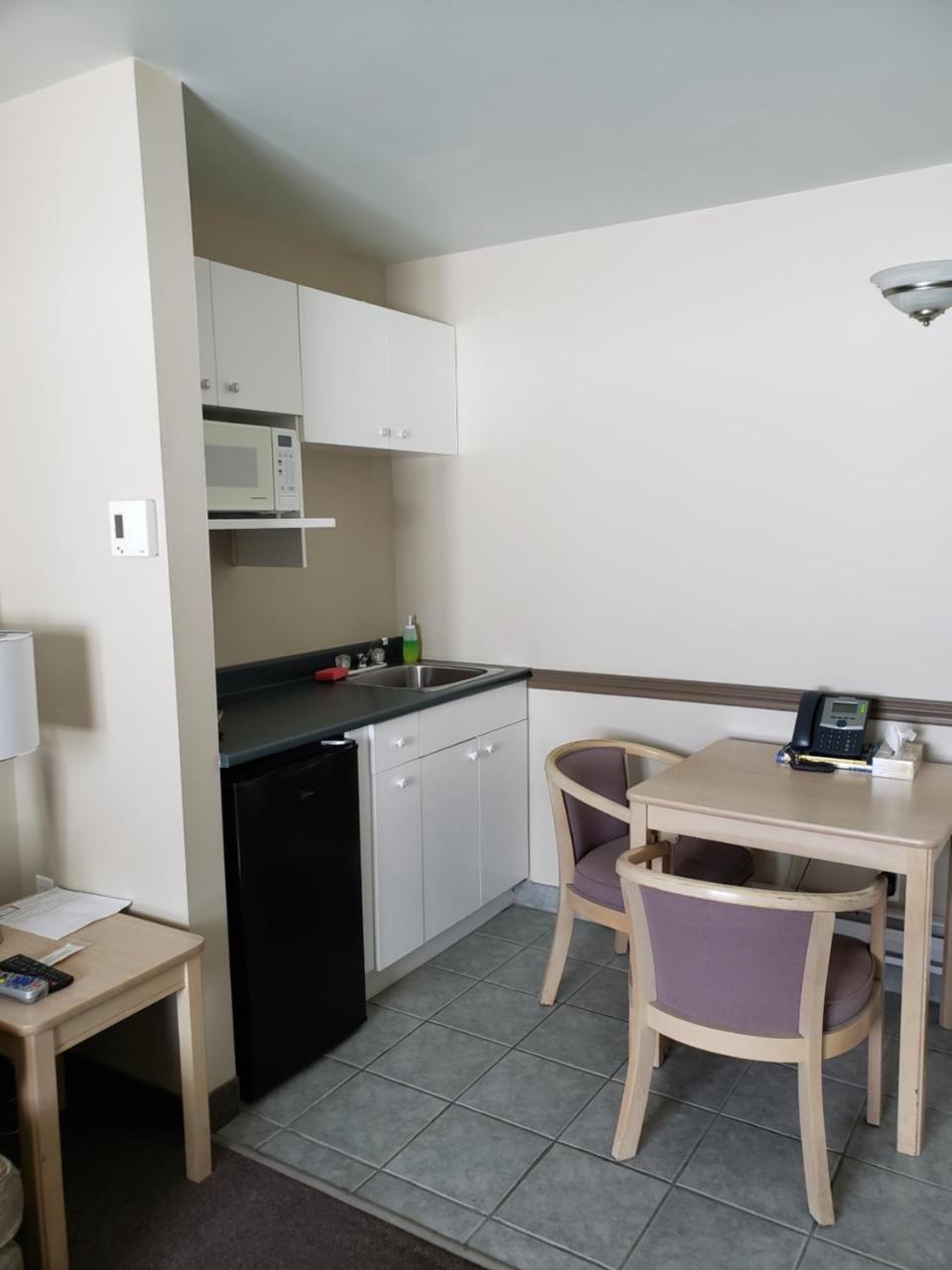 Shemron Suites Hotel Deep River Eksteriør billede